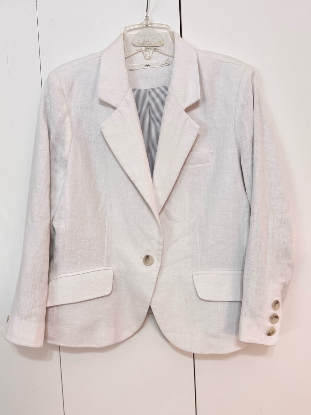 Gibson Women’s White Linen Blazer